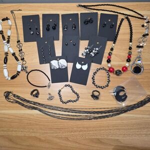 22pc Women's Fashion Jewelry Necklace Bracelets Earrings Rings Black Silver‎ Red